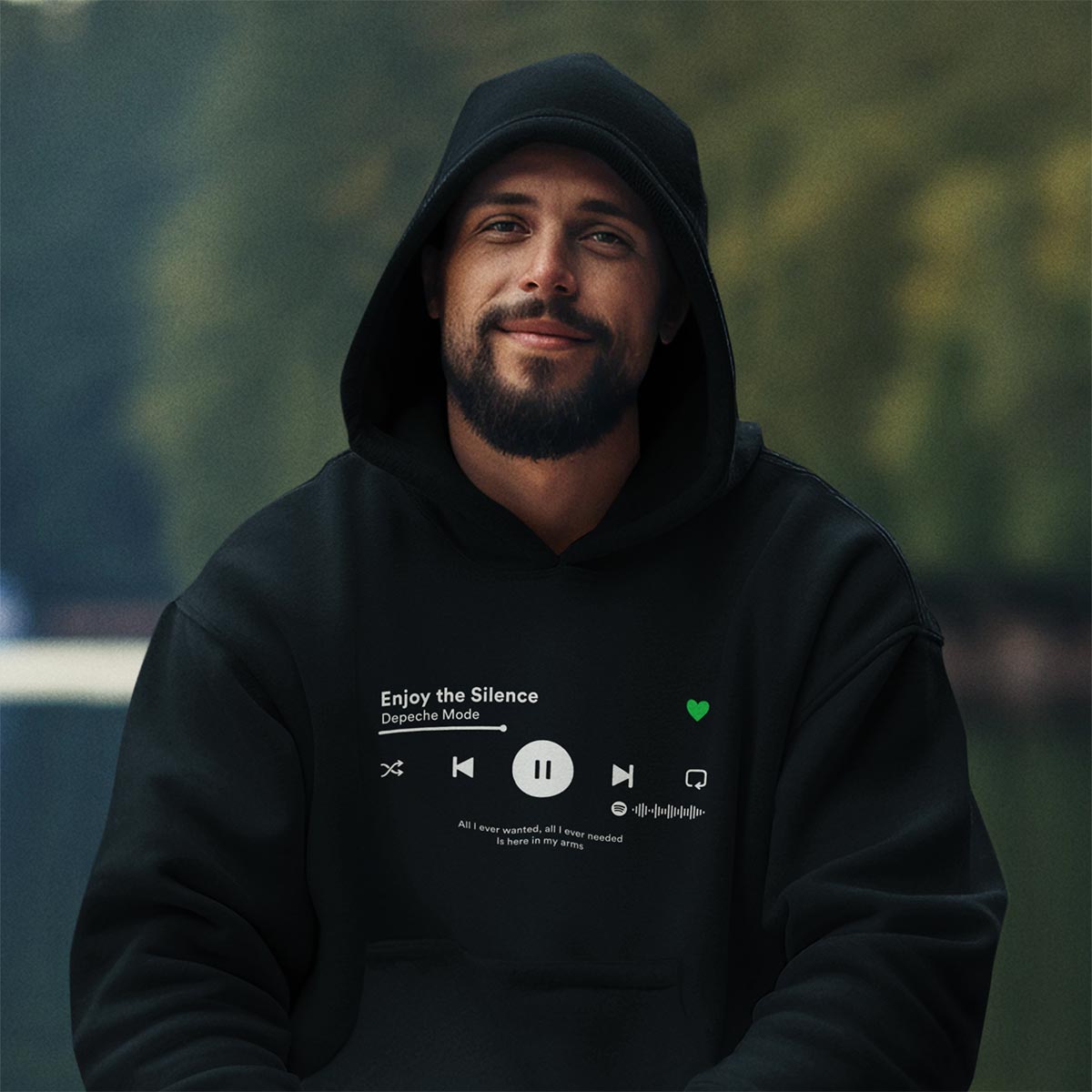 Sudadera Personalizada: Tu Canción Aquí - El Rockerito