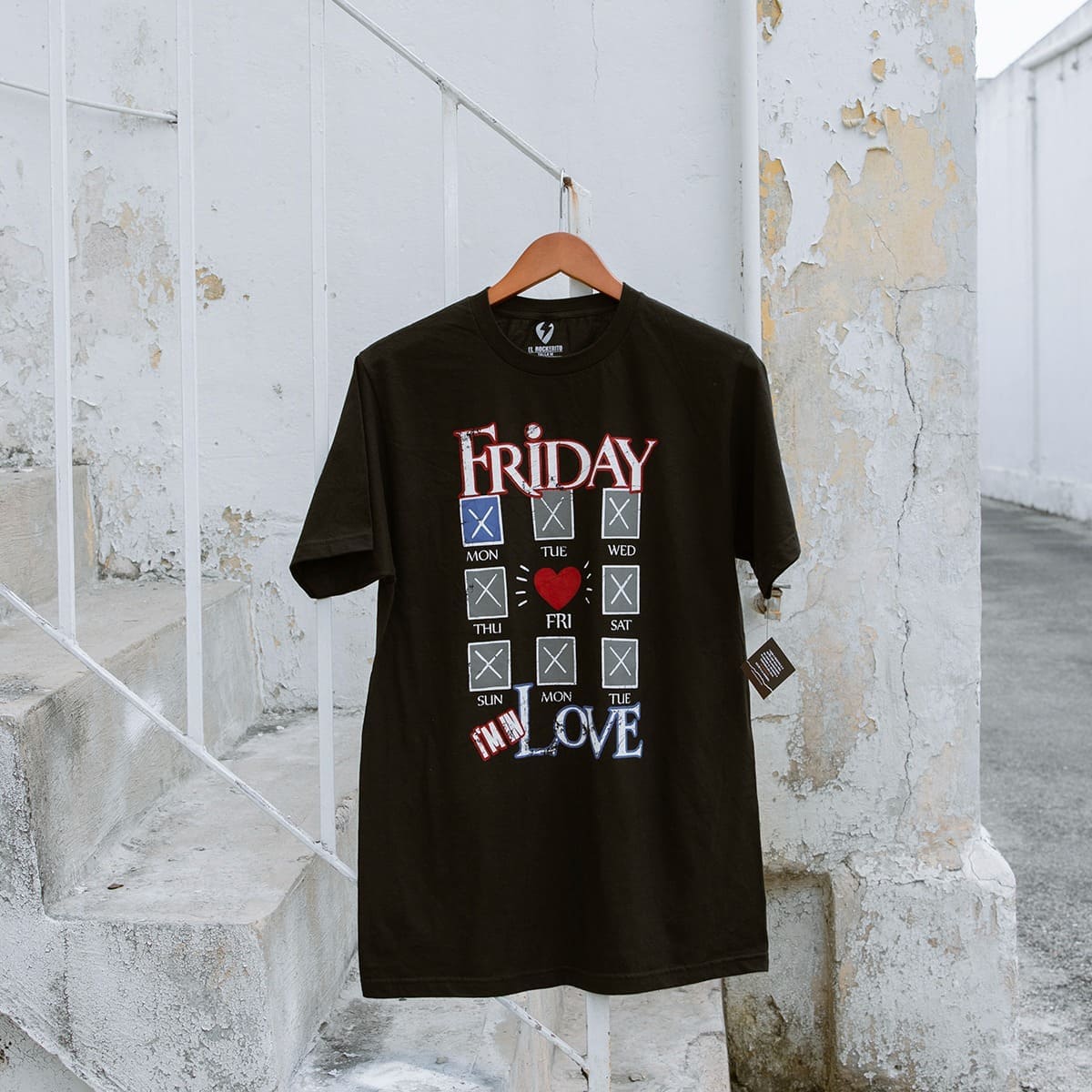 Playera algodón negra The Cure Friday I´m in Love rock 