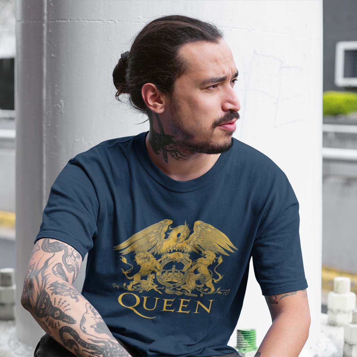 Playera Queen Logo